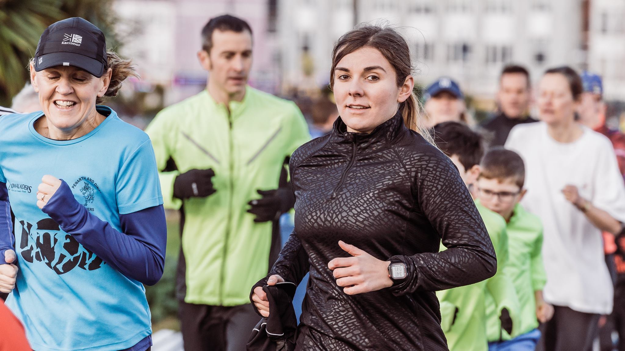 People running.